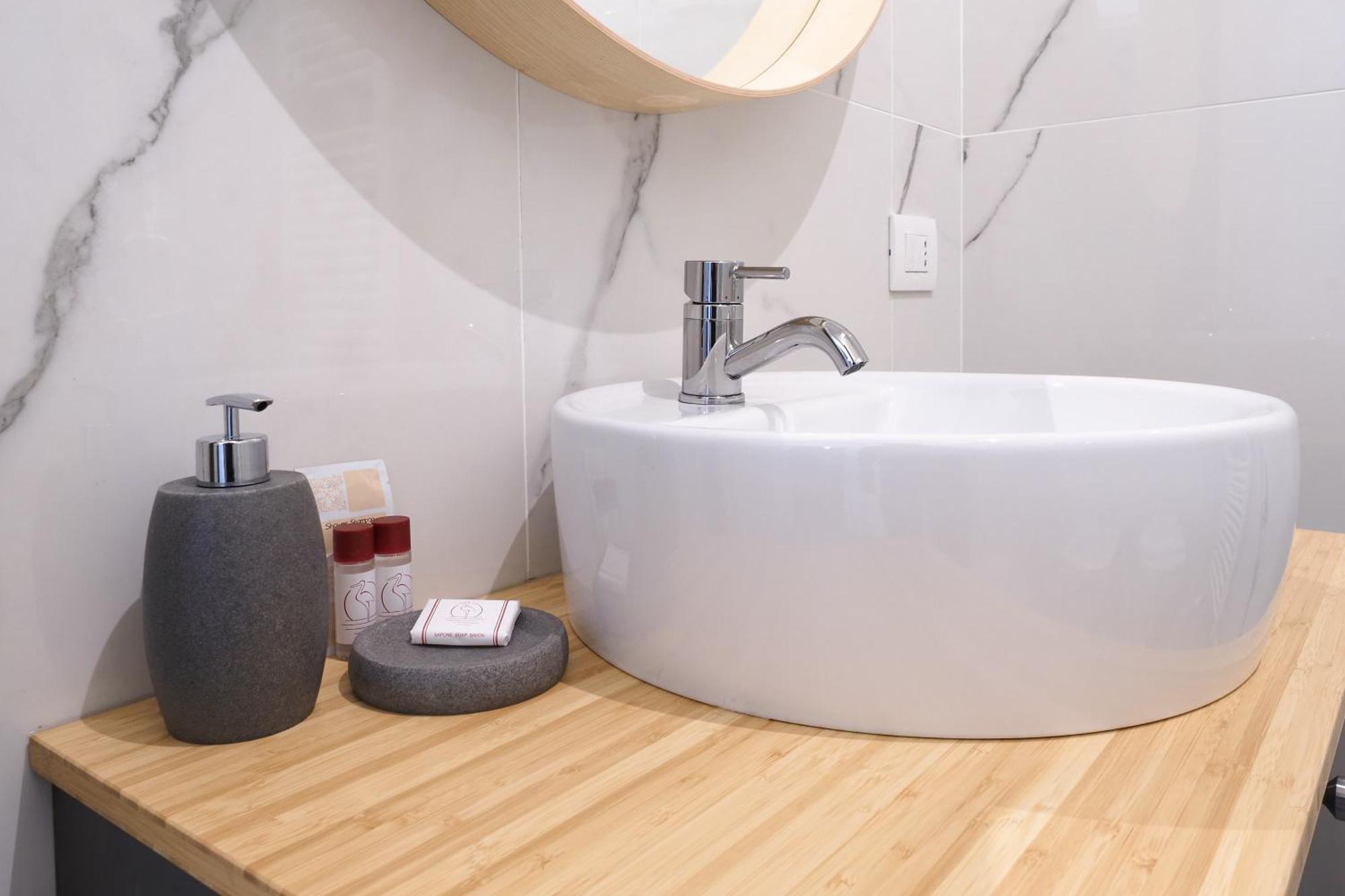 מילאנו Mila Apartments Fiera מראה חיצוני תמונה